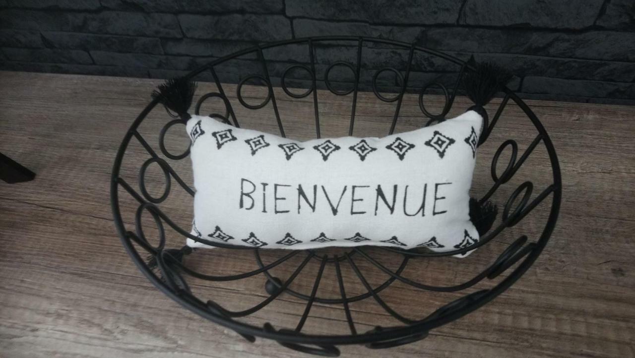 Gite " La Petite Compsoise " Comps  エクステリア 写真